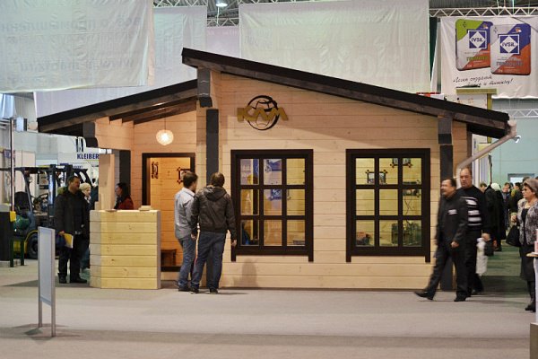 В Красноярске прошла  XXIV специализированная выставка  «Малоэтажное домостроение. Строительные и отделочные материалы»